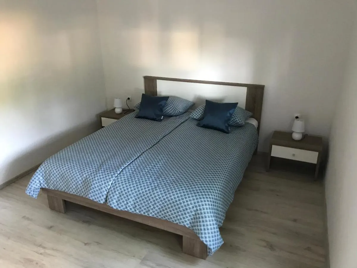 Apartments Lena Baska  Baska (Krk)