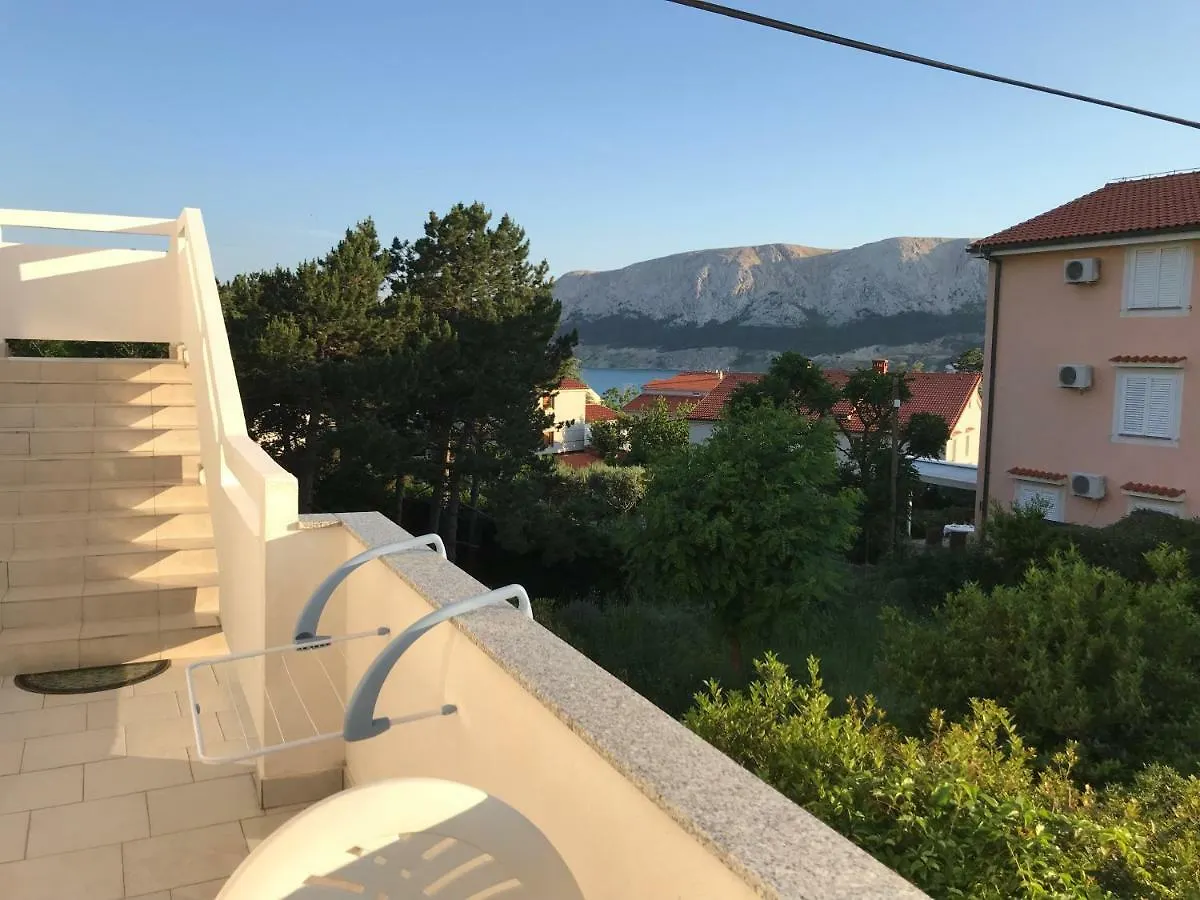 Apartments Lena Baška