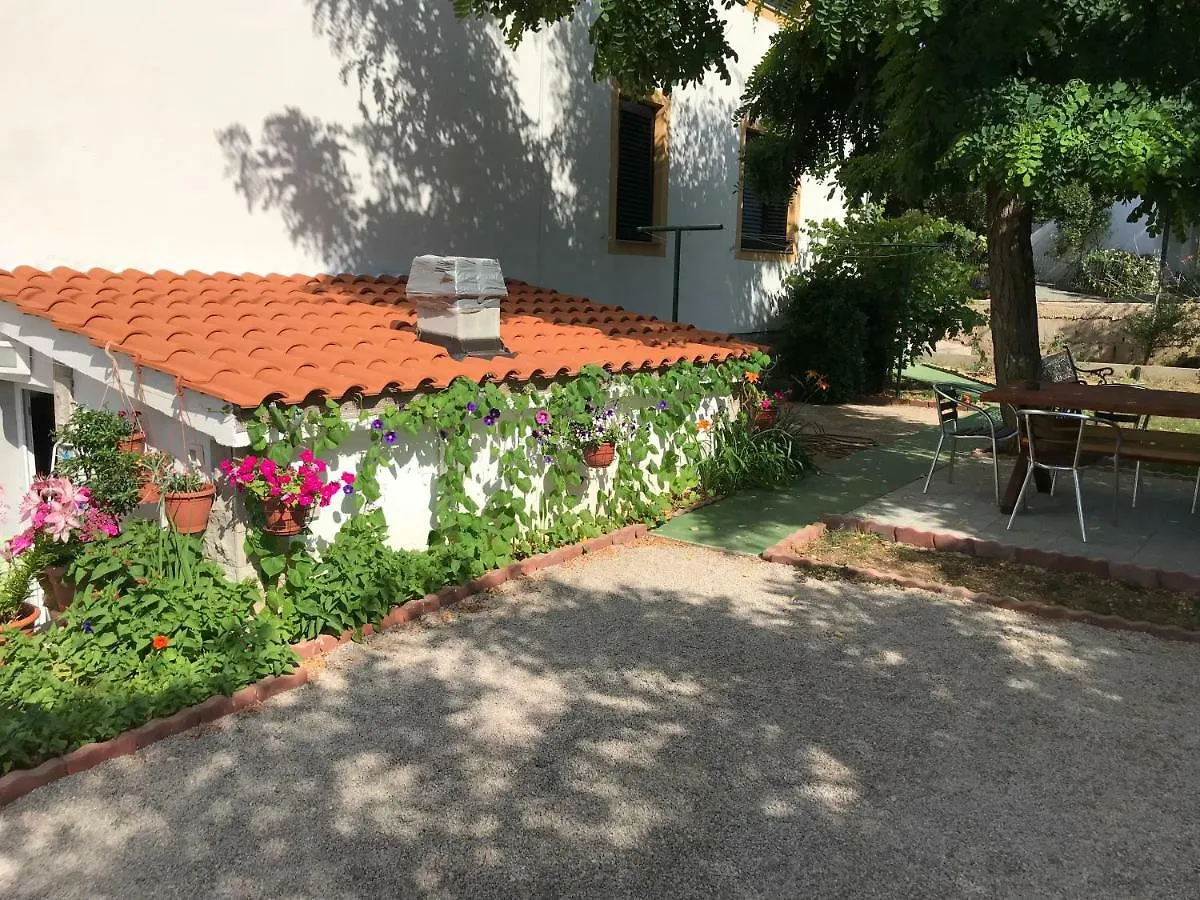 Apartments Lena Baska