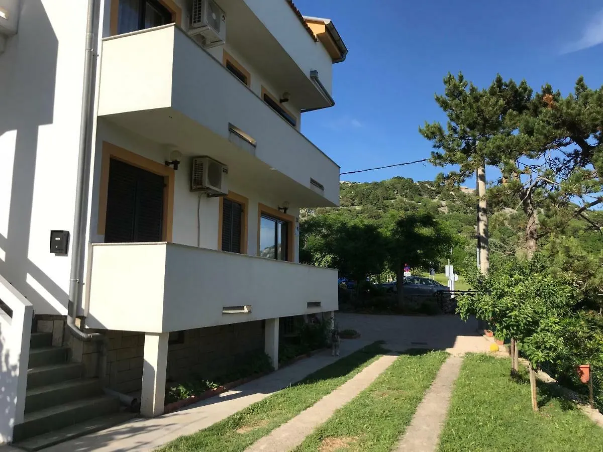Apartments Lena Baška