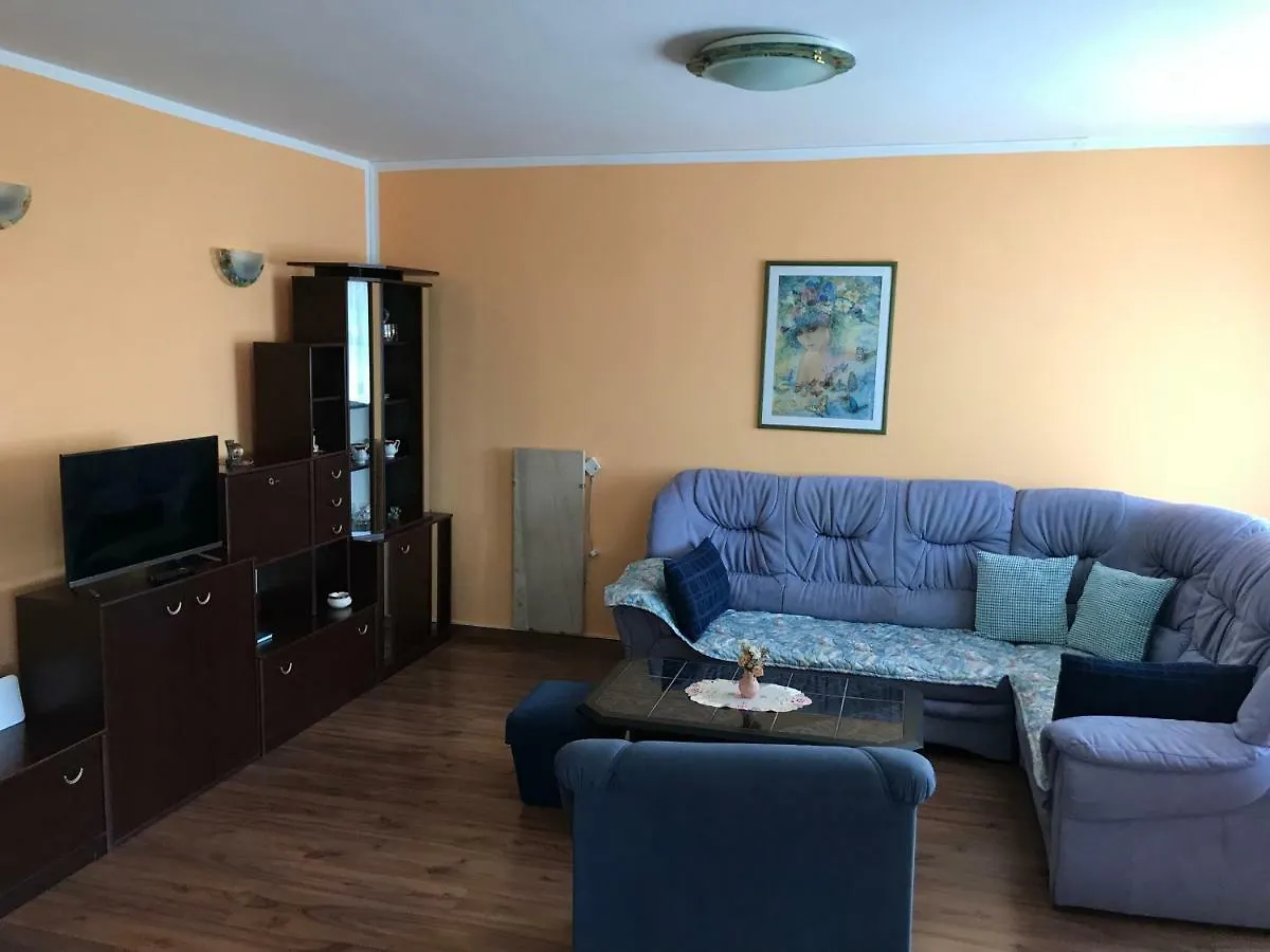Apartments Lena Baska