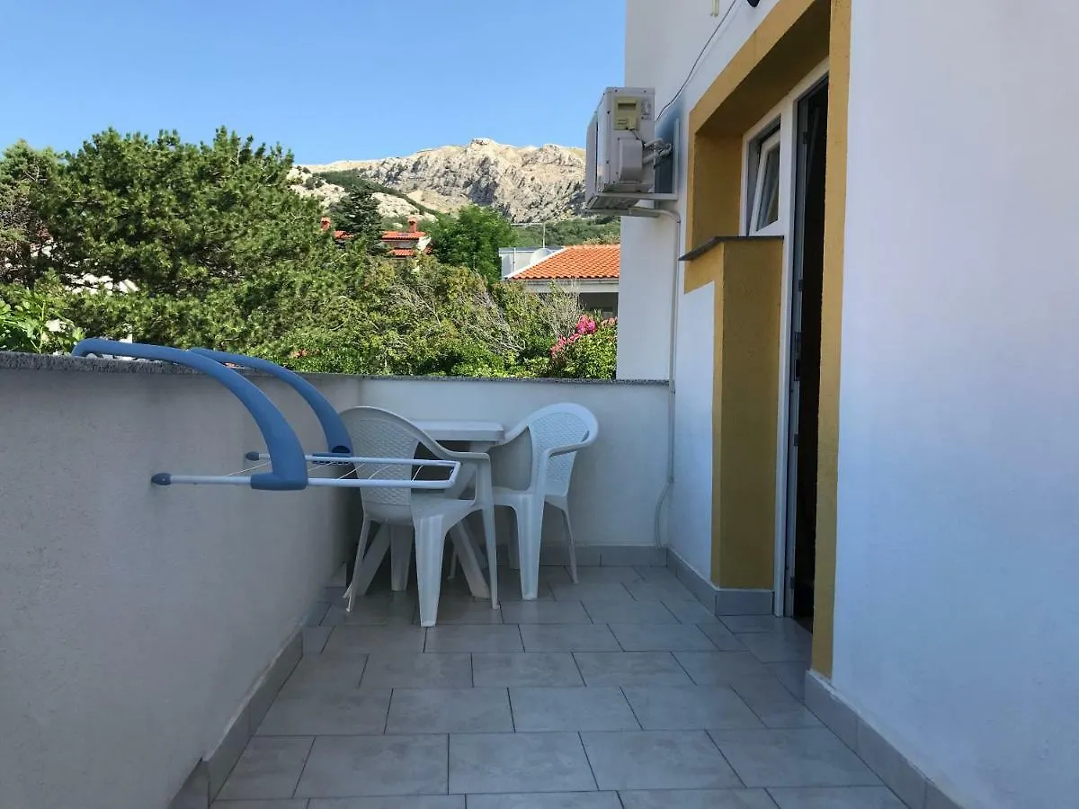 Apartments Lena Baska  Croatia