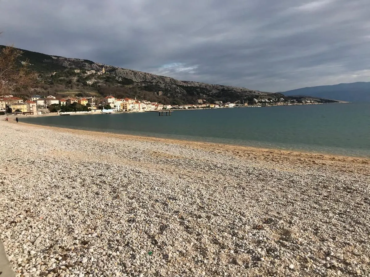 Apartments Lena Baska  0*, Baska (Krk)